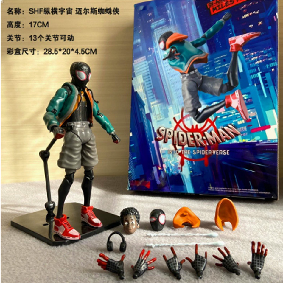 Figura d'azione snodabile di M - Diy Headphone recensione e prezzo